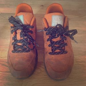 Limited edition Mars Nike Air Max: great condition